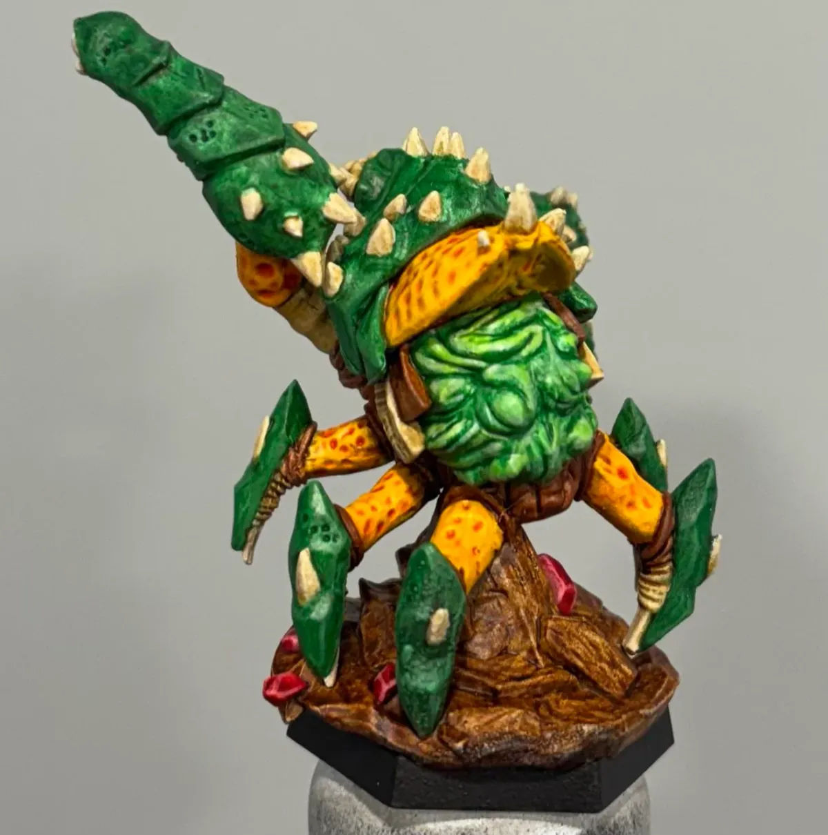 Praetorian Guide: Targeting Its Abdomen Weak Point